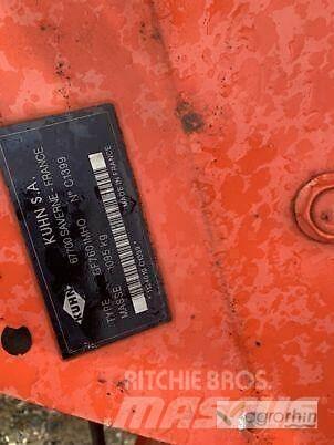 Kuhn GF7601MHO Šieno grėbliai ir vartytuvai
