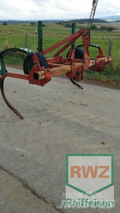 Kverneland CLG 3T Dirvos paruošimo vynuogynams technika