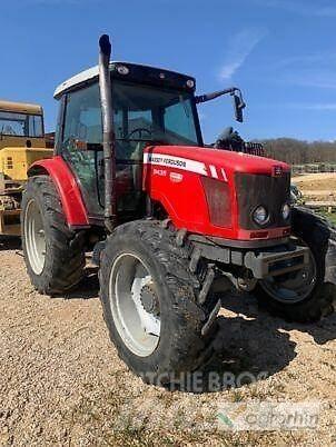 Massey Ferguson 5435 Traktoriai
