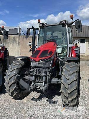 Massey Ferguson 5S115 Traktoriai