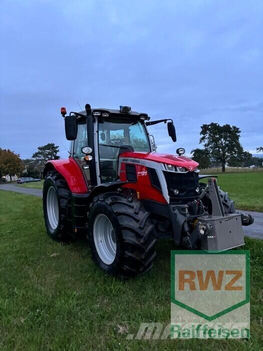 Massey Ferguson 6S 155 Traktoriai