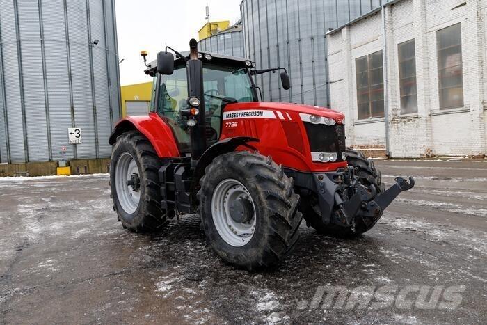 Massey Ferguson 7726 Traktoriai