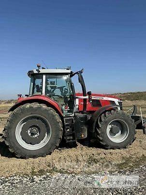 Massey Ferguson 7S210 Traktoriai