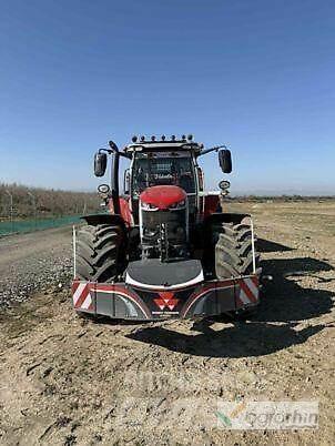 Massey Ferguson 7S210 Traktoriai