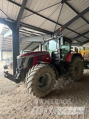 Massey Ferguson 8S245 Traktoriai