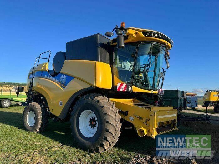 New Holland CX 6.90 Derliaus nuėmimo kombainai