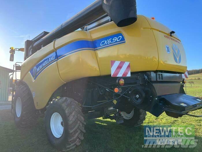 New Holland CX 6.90 Derliaus nuėmimo kombainai