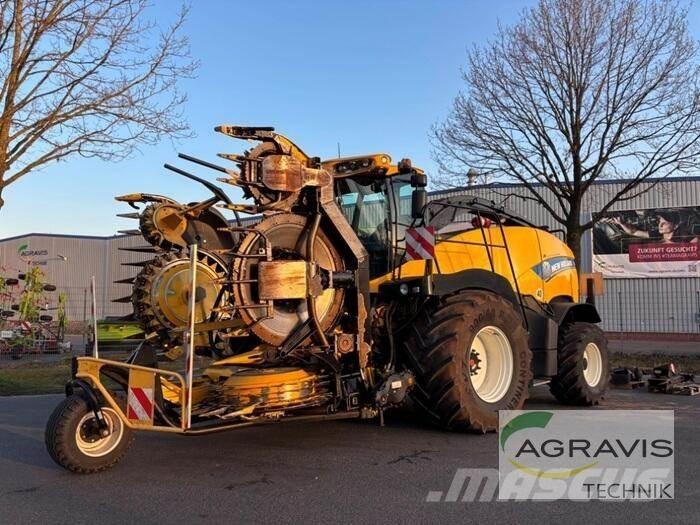 New Holland FR 700 Pašarų ruošimo technika
