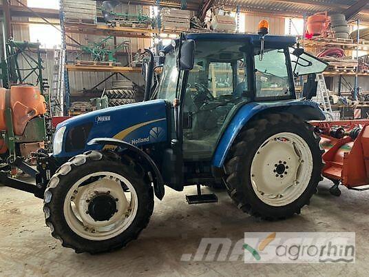 New Holland T5040 Traktoriai