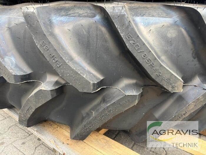 Pirelli KR 520/85R42 Padangos, ratai ir ratlankiai