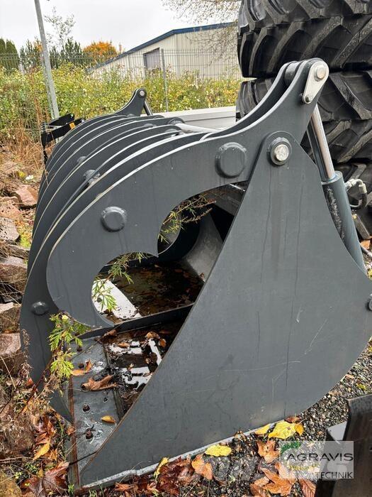 Saphir GREIFSCHAUFEL Kiti galvijų priežiūros įrengimai