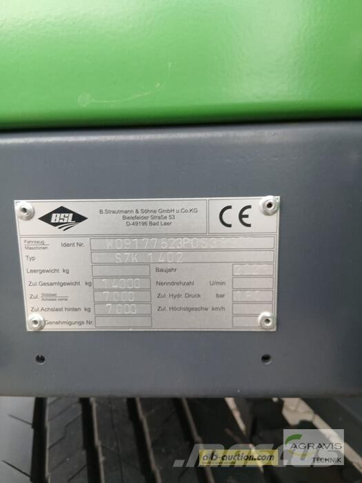 Strautmann SZK 1402 Savivartės priekabos