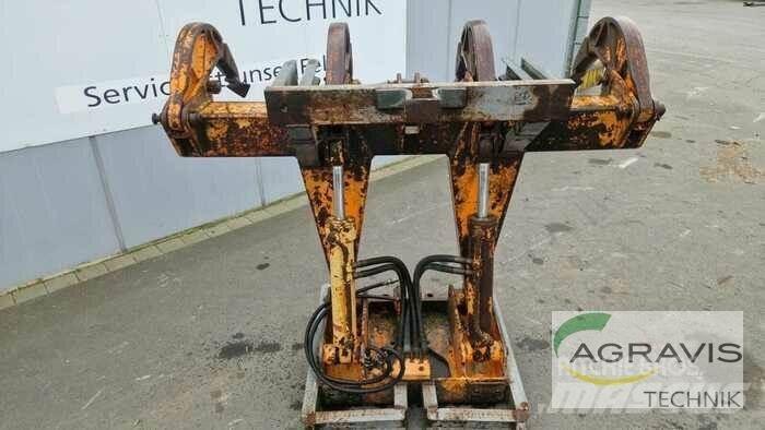  TIEFENLOCKERER Dirvos paruošimo vynuogynams technika