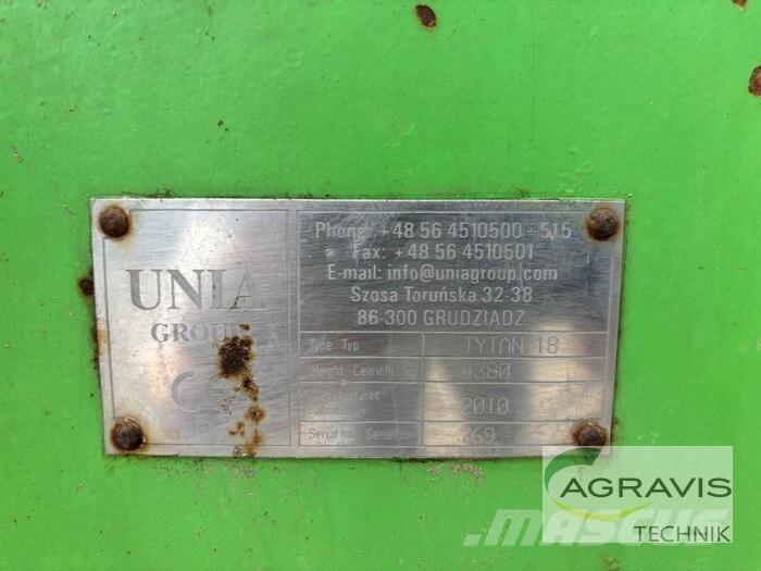 Unia TYTAN 18 Mineralinių trąšų barstytuvai