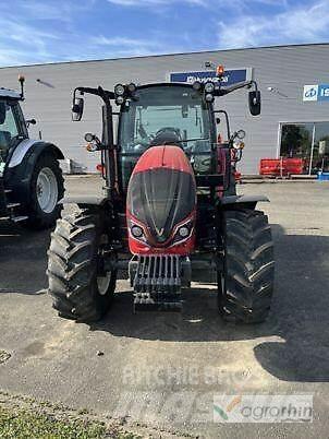 Valtra A105MH4 Traktoriai