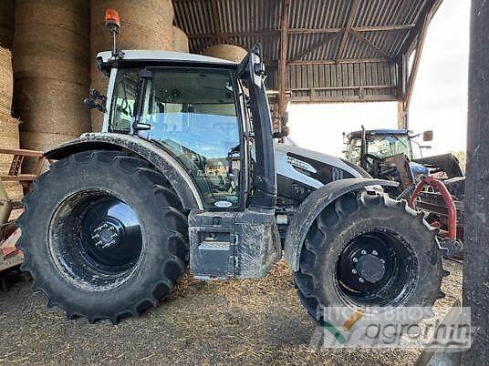 Valtra G125E ACTIVE Traktoriai