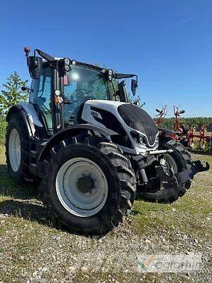 Valtra N155 DIRECT Traktoriai