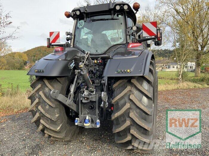 Valtra Q305 Traktoriai