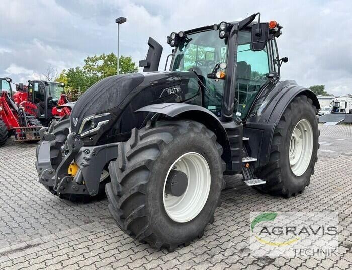 Valtra T 235 D Traktoriai