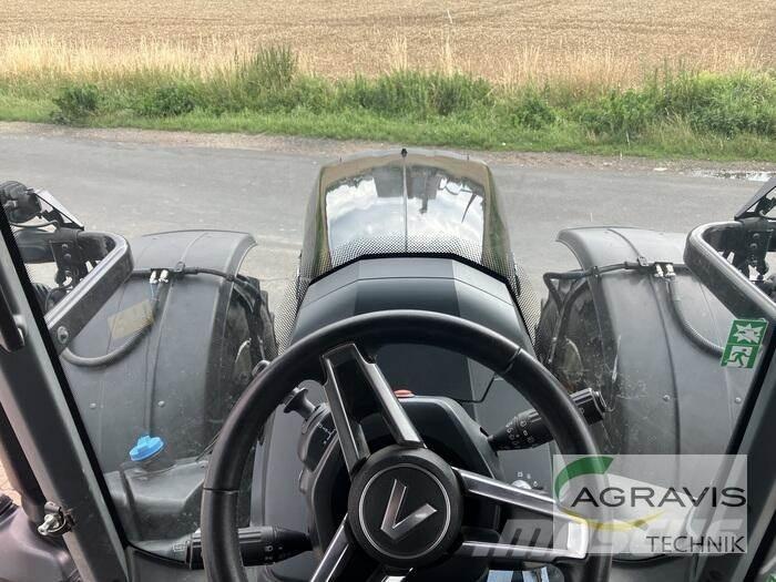 Valtra T 235 D Traktoriai