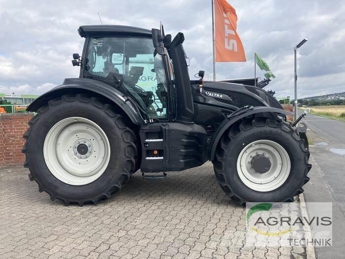 Valtra T 235 D Traktoriai