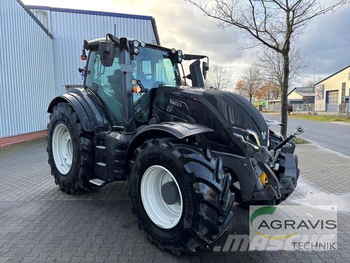 Valtra T 235 D Traktoriai
