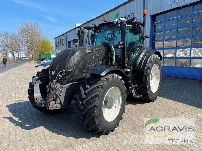 Valtra T 254 V Traktoriai
