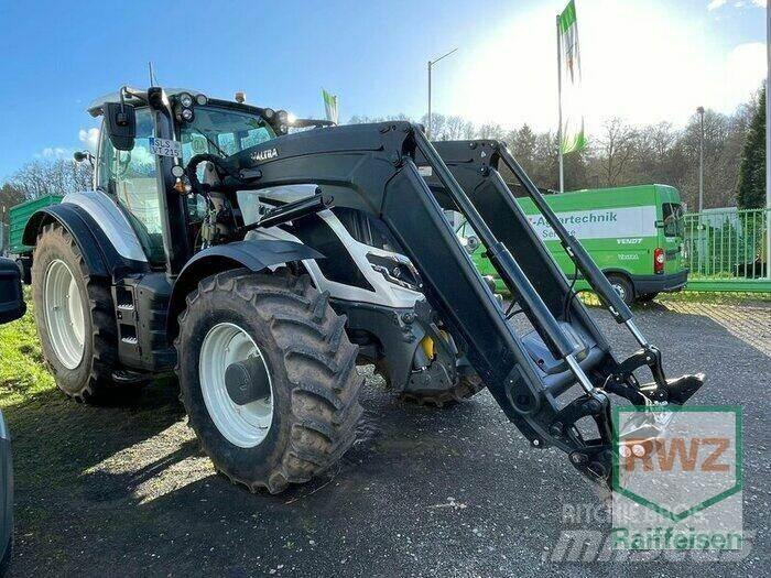 Valtra T215D Traktoriai