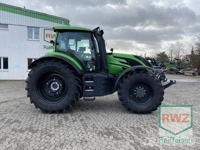 Valtra T235V Traktoriai