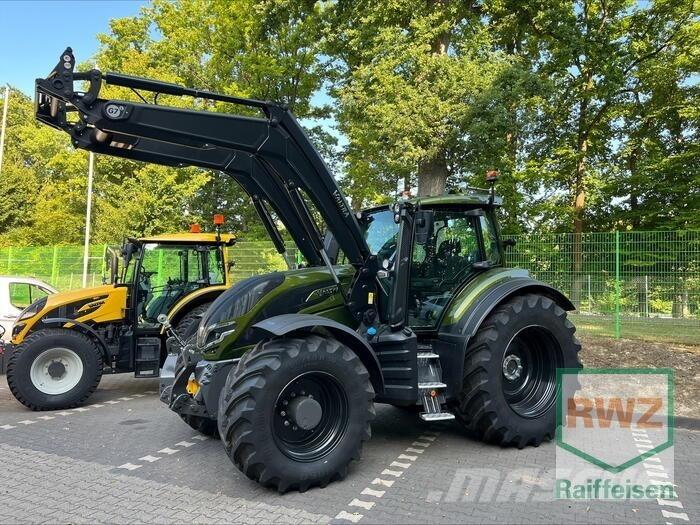 Valtra T255Versu Traktoriai
