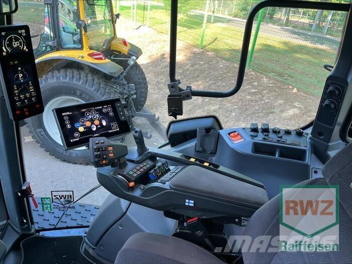 Valtra T255Versu Traktoriai