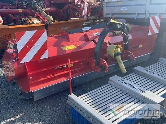 Vicon CZ320 Ganyklų šienapjovės / rėžtuvės
