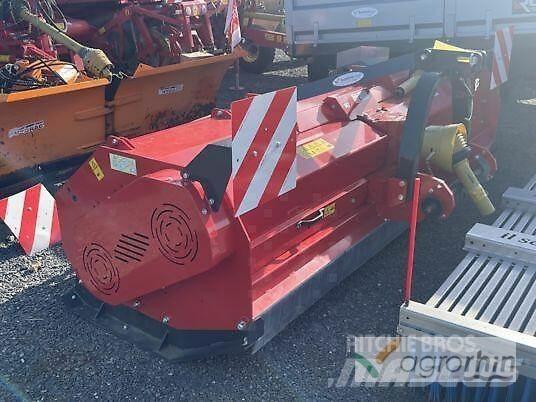 Vicon CZ320 Ganyklų šienapjovės / rėžtuvės