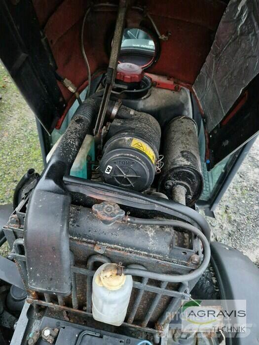 Yanmar EF 235H Naudoti kompaktiški traktoriai