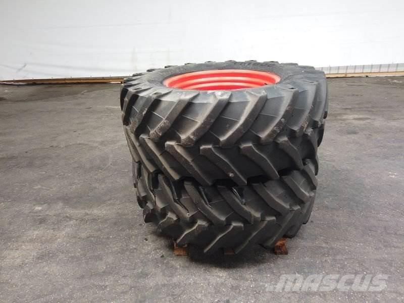 BKT 540 / 65 R30 Padangos, ratai ir ratlankiai