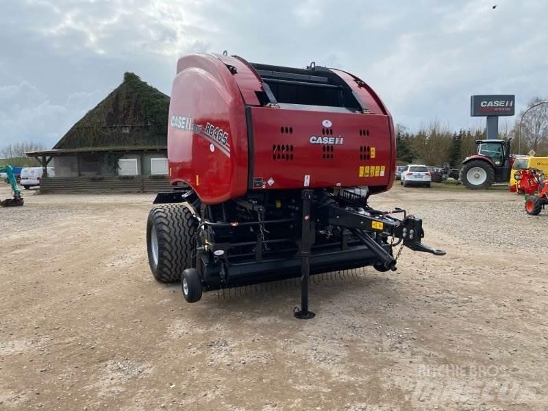 Case IH - Ritinių presai