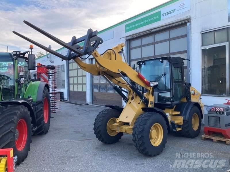 CAT 908 Naudoti ratiniai krautuvai