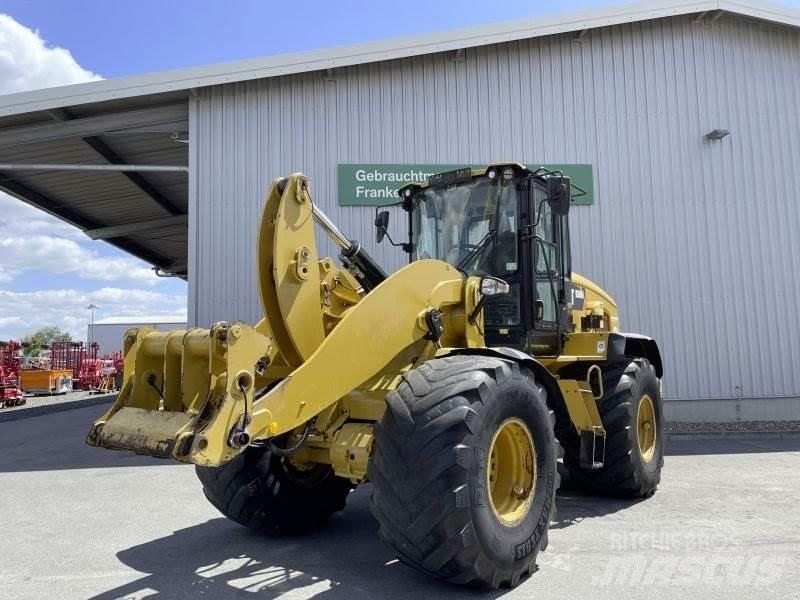 CAT 938M Naudoti ratiniai krautuvai