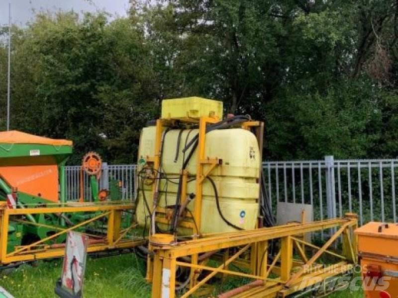 Dubex 1200l Mėšlo barstytuvai