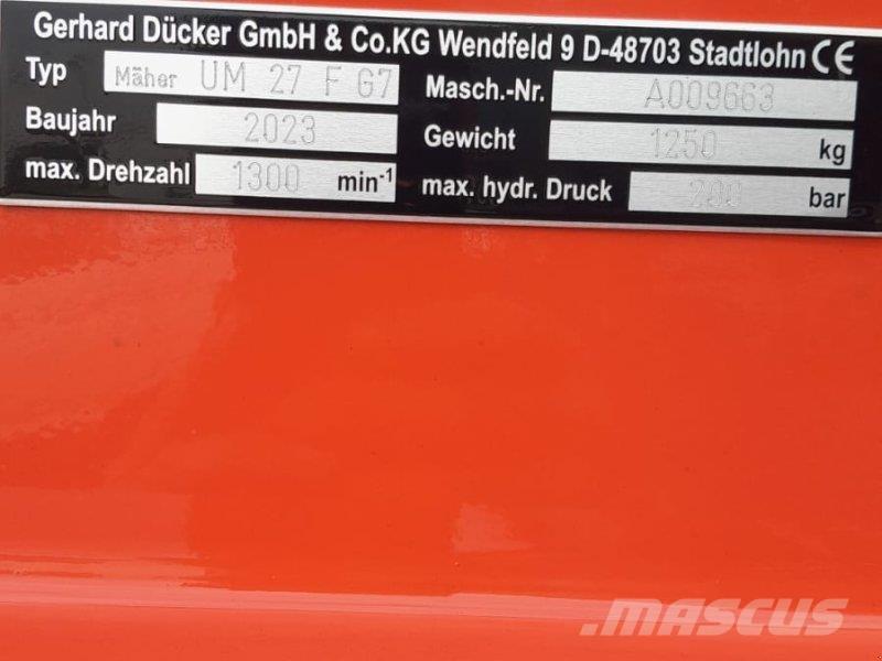 Dücker UM 27 Komposto vartytuvai