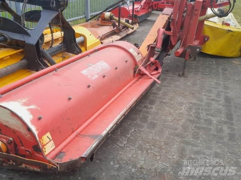 Dücker USM 21 Komposto vartytuvai
