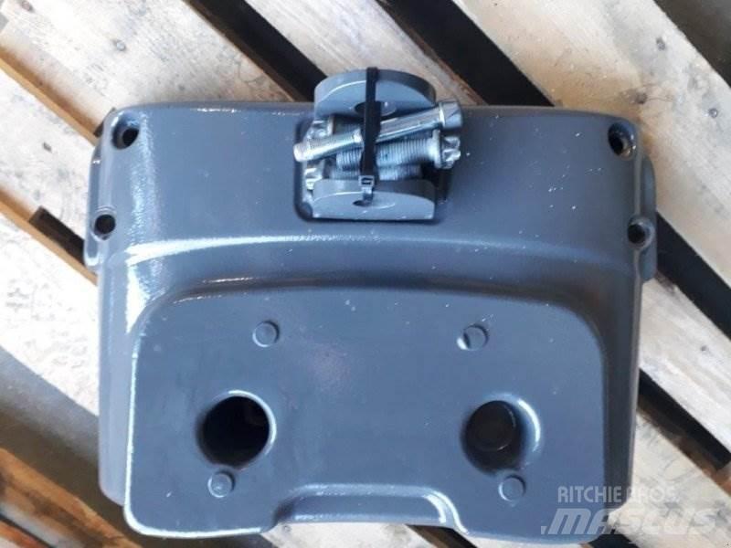 Fendt 300 Vario Kiti naudoti traktorių priedai