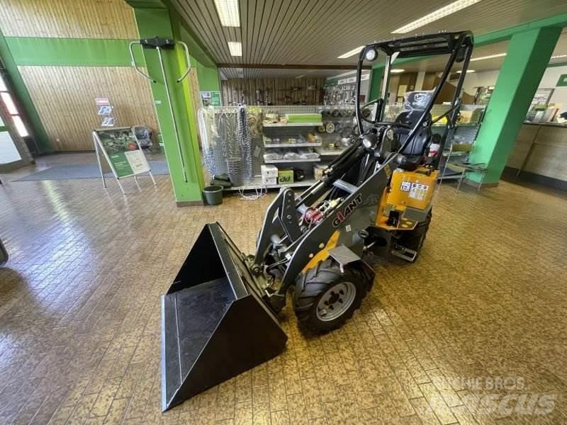 GiANT G1200 Krautuvai su šoniniu pasukimu