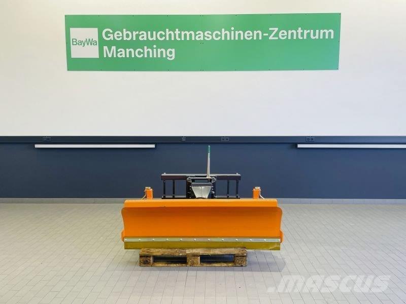 GiANT SK 180 Frontalinių krautuvų priedai