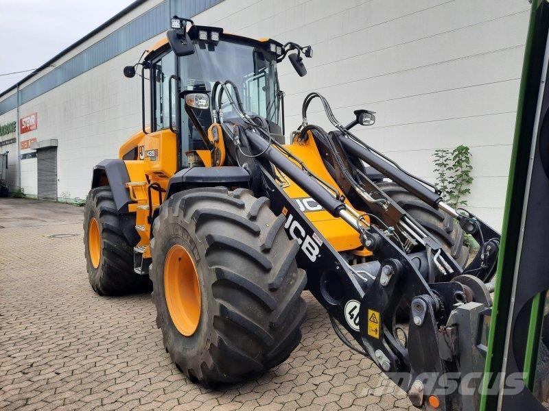 JCB 435 S Agri Naudoti ratiniai krautuvai