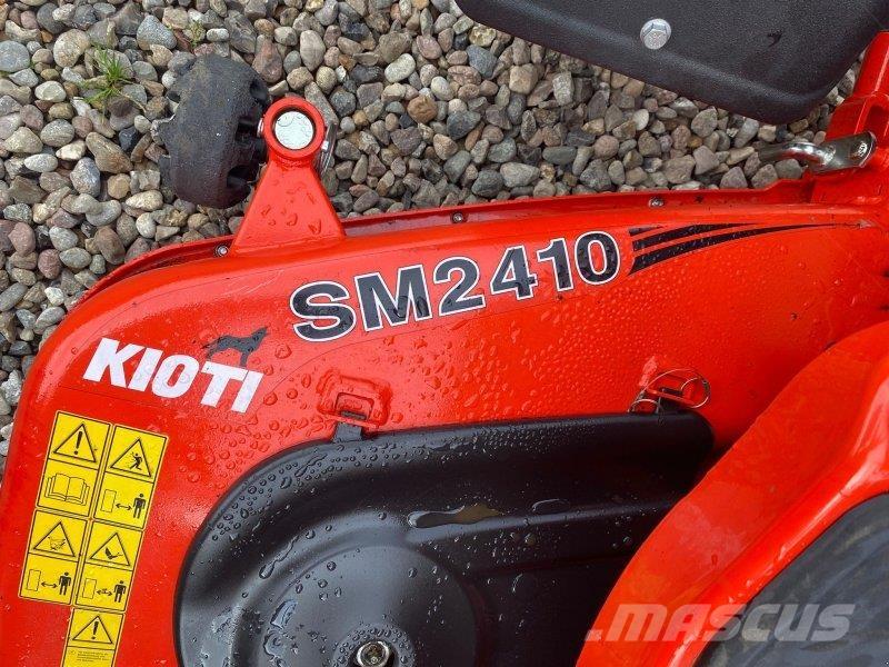 Kioti CS2520H Naudoti kompaktiški traktoriai