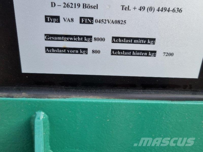 Knies VA 8 Gyvulių pervežimo priekabos