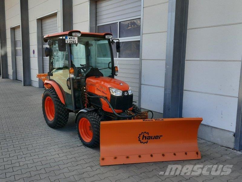 Kubota B2231 Naudoti kompaktiški traktoriai