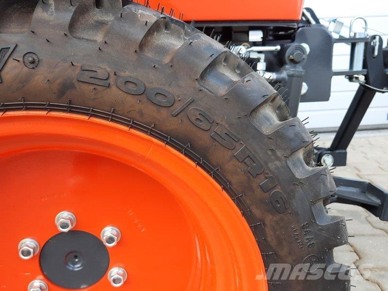 Kubota B2231 Naudoti kompaktiški traktoriai