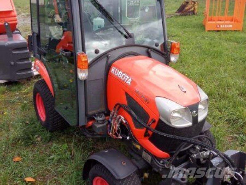 Kubota BX231 Naudoti kompaktiški traktoriai